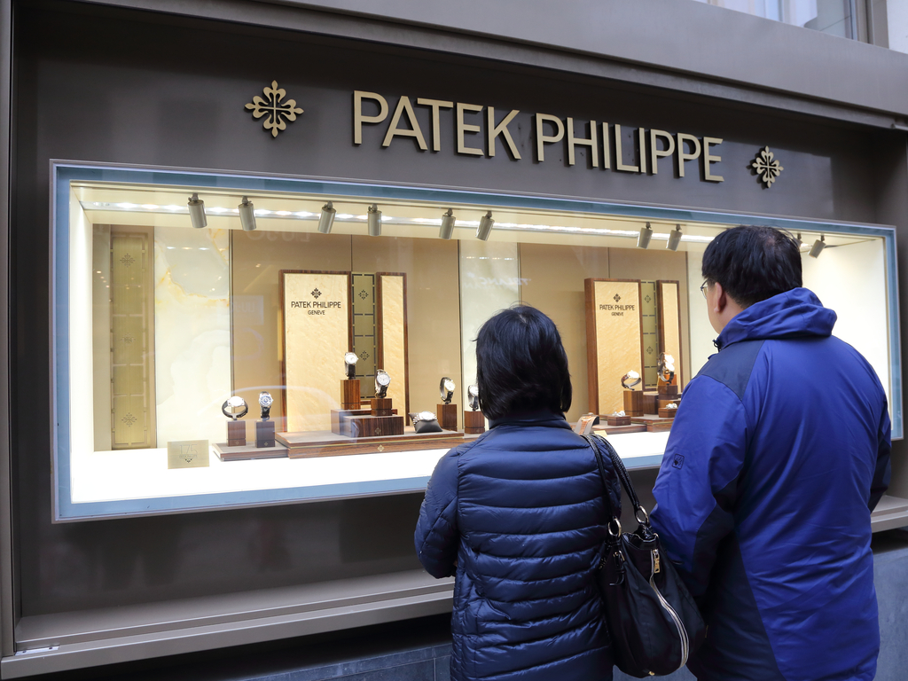 Patek shop online