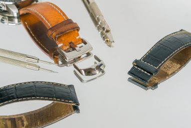 Learn How to Change a Breitling Watch Strap